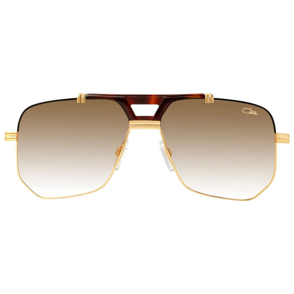 Cazal Eyewear 990-003 Sonnenbrille für Männer – elegante Frontansicht, exklusiv bei Brillen Schneider München.