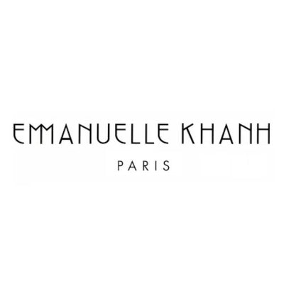 Emmanuelle Khanh Brillen, jetzt bei Brillen Schneider in München, elegante Brillen mit französischem Chic und zeitlosem Design.