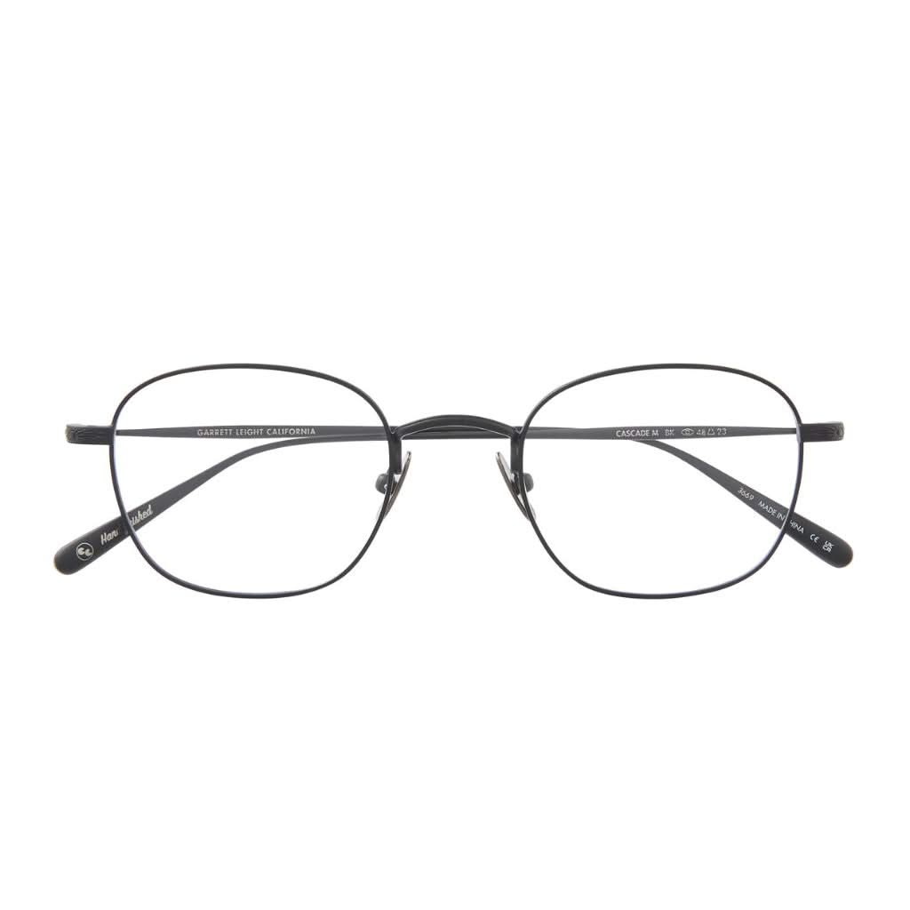 Optik Bartholomä in München bietet die leichte „Garrett Leight Cascade Black“ Brille – perfekt für Komfort und Stil, bei Ihrem individuellen Augenoptiker.