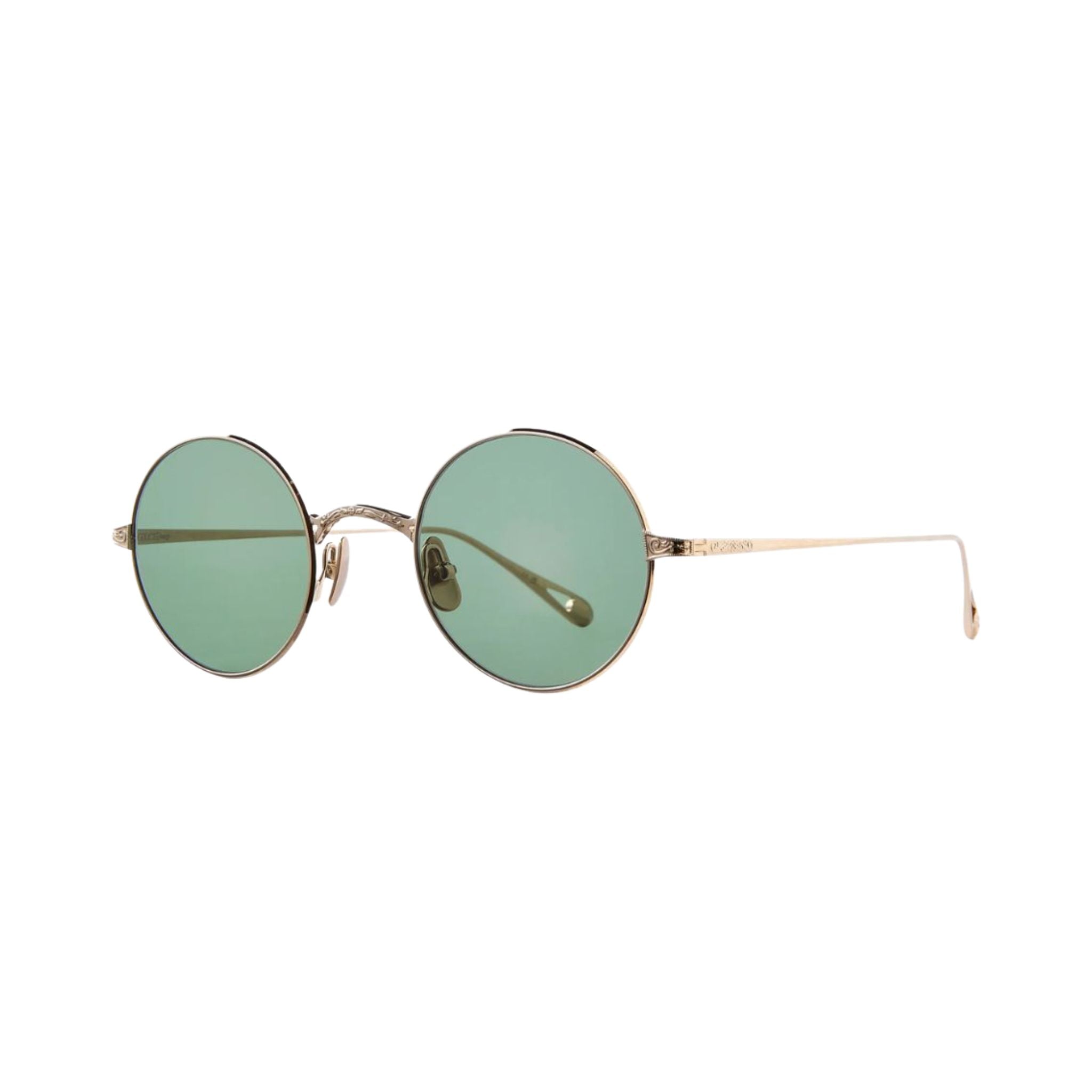 Detailaufnahme von limitierter Sonnnebrille GLCO x OZZY SUN aus Titan mit filigranen Details und Veridian-Gläsern - Made in Japan exklusiv bei Optik Bartholomä München