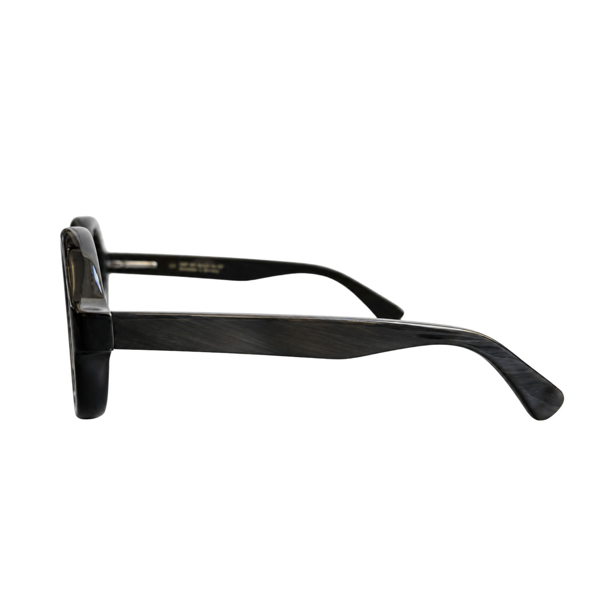 Hoffmann Natural Eyewear 339R 1110 Brille Seitenansicht dunkles Naturhorn individuelle Maserung BRILLEN SCHNEIDER München