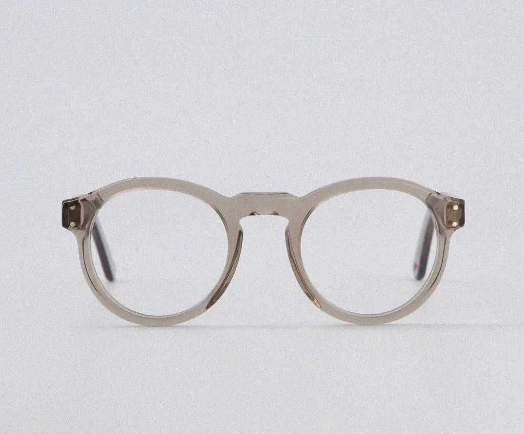 Lunettes Alf 23.22 Brown – elegante braune Brille mit modernem Design, erhältlich bei Brillen Schneider München. Ihr Augenoptiker für hochwertige Marken und besten Service.