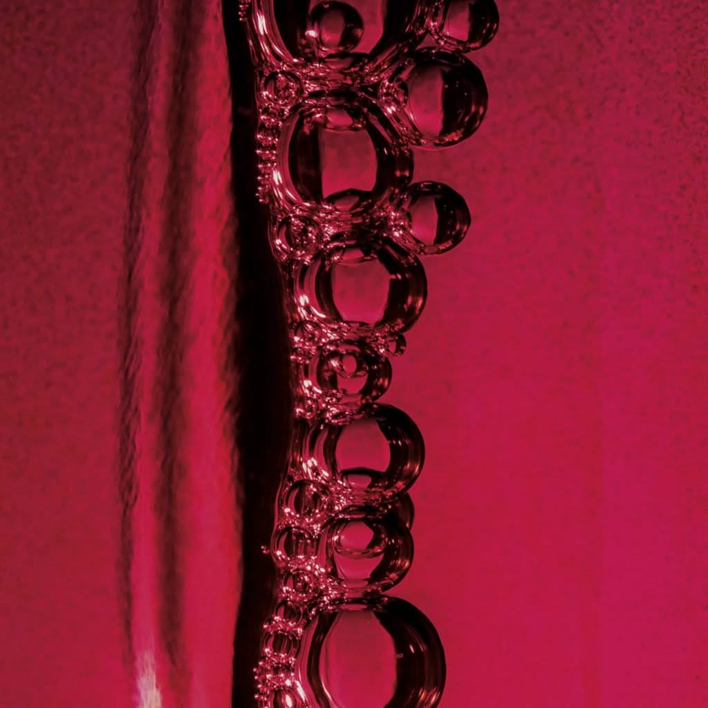 Mood-Bild Alpagota Vision 3 – Brillenpflegemittel in stilvollem Flakon mit besonderem Duft bei Brillen Schneider in München