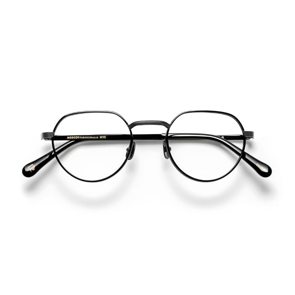 Die Brille SMENDRIK in Black von Moscot in Frontansicht, exklusiv bei Optik Bartholomä in München. Zeitloses Design mit hochwertigem Metallgestell.