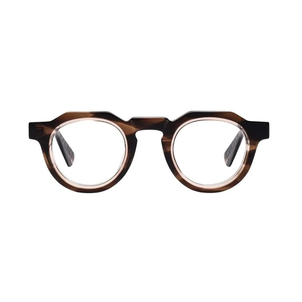 Die Nirvan Javan Marrakech 05:04 Brille, inspiriert von der arabischen Kunst, handgefertigt aus hochwertigem Acetat, erhältlich bei Brillen Schneider in München, Ihrem Optiker für exklusive Designerbrillen und individuelle Beratung.