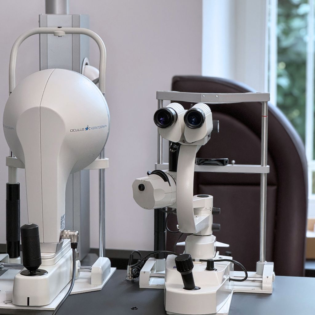 Optometrie in München – moderne Augenuntersuchung bei Brillen Schneider mit präziser Sehprofil-Analyse.