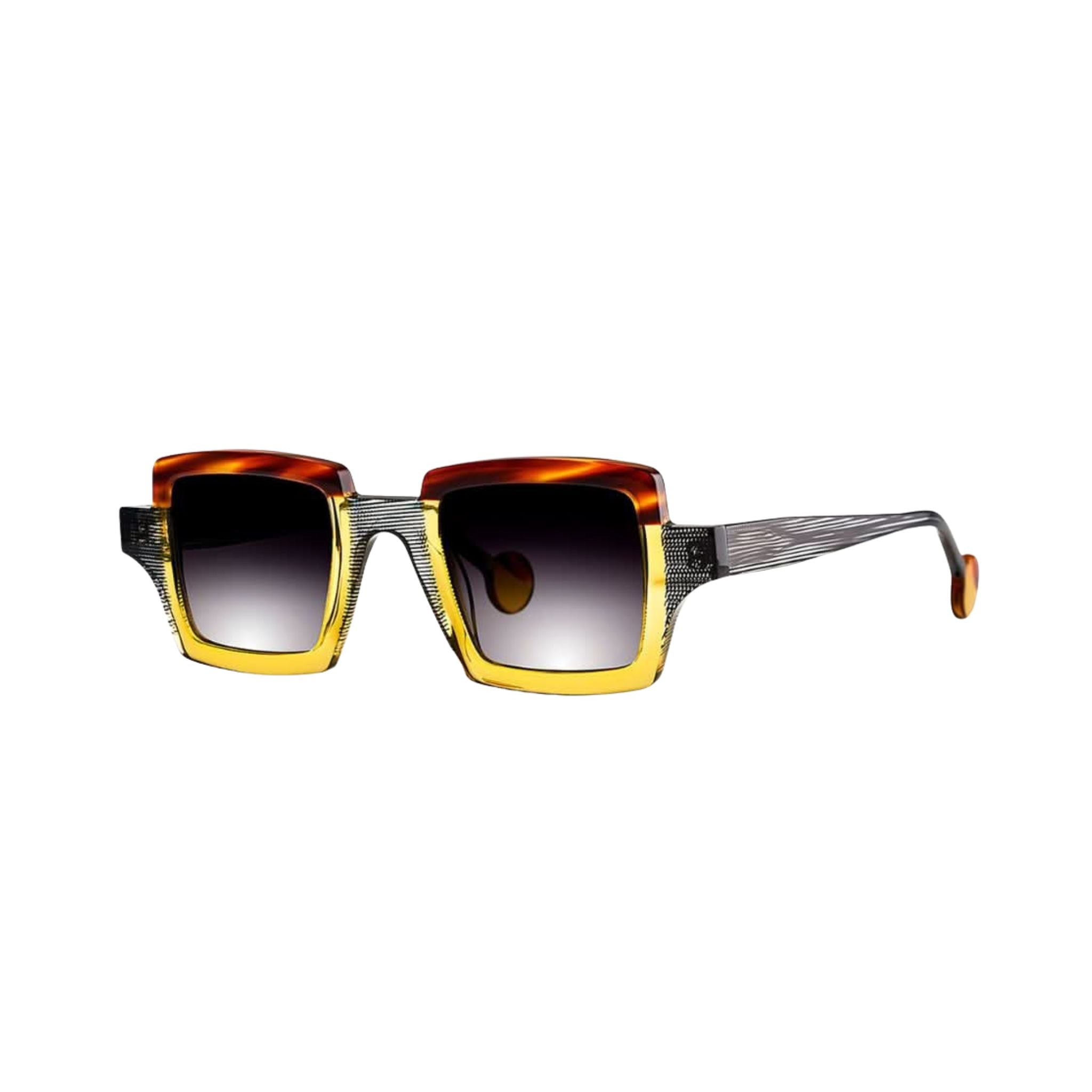 Theo Orphisme 3 Sonnenbrille – Geometrisches Design in hochwertiger Verarbeitung, präsentiert von Brillen Schneider in München.