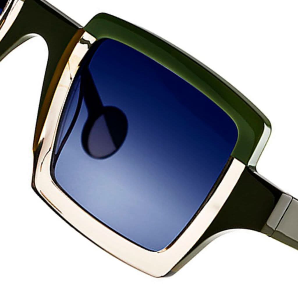 Detail der Theo Orphisme 5 Sonnenbrille, zeigt den robusten Rahmen und die UV-schützenden Gläser, exklusiv bei Brillen Schneider in München.