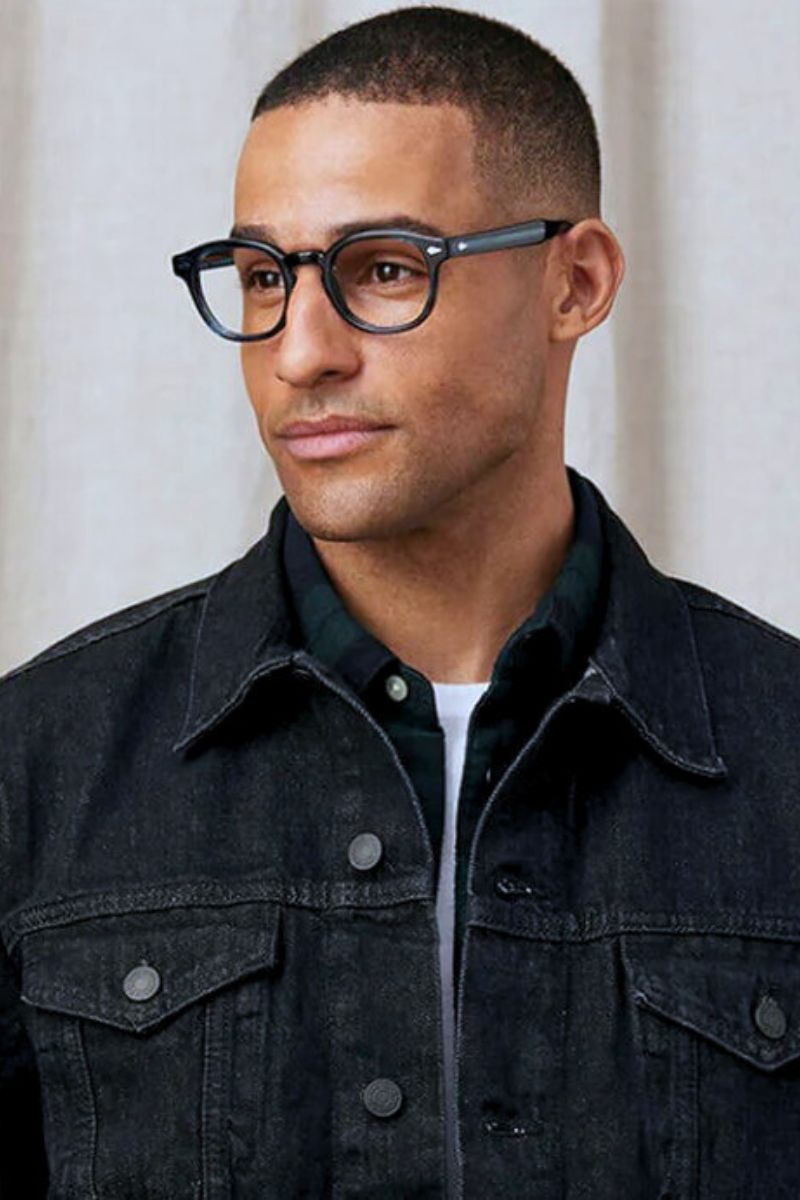 MOSCOT Lemtosh im Alltag getragen – Designerbrille bei Optik Bartholomä