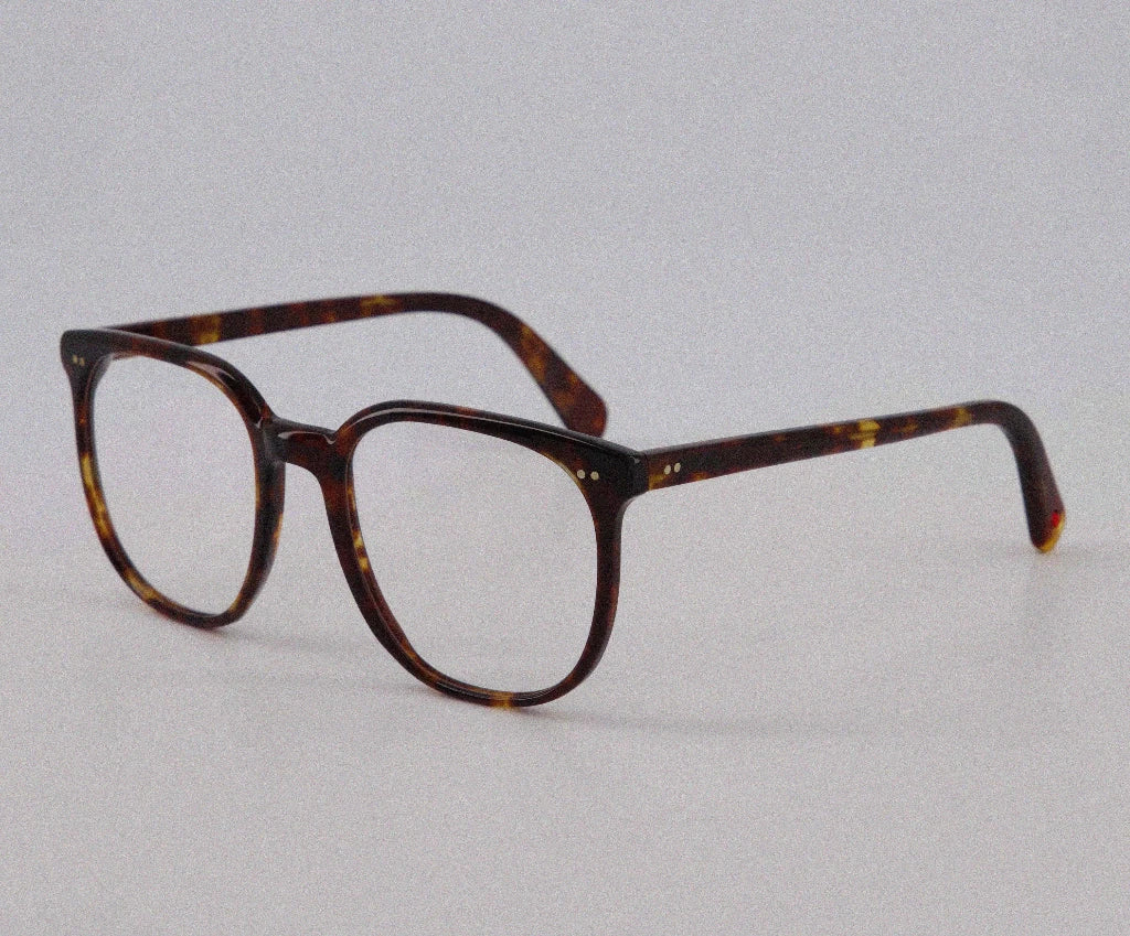 Alf Brille 21.09 Brown – elegante Seitenansicht der hochwertigen Brille bei Brillen Schneider München, Ihrem Experten für Augenoptik und individuelle Beratung.