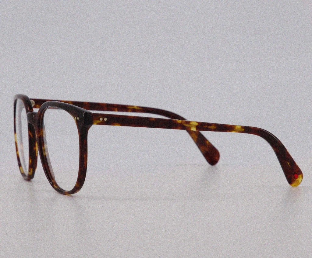 Alf Lunettes 21.09 Brown – moderne, braune Brille mit hochwertigem Gestell, erhältlich bei Brillen Schneider München. Augenoptik mit Fokus auf Qualität und Stil.