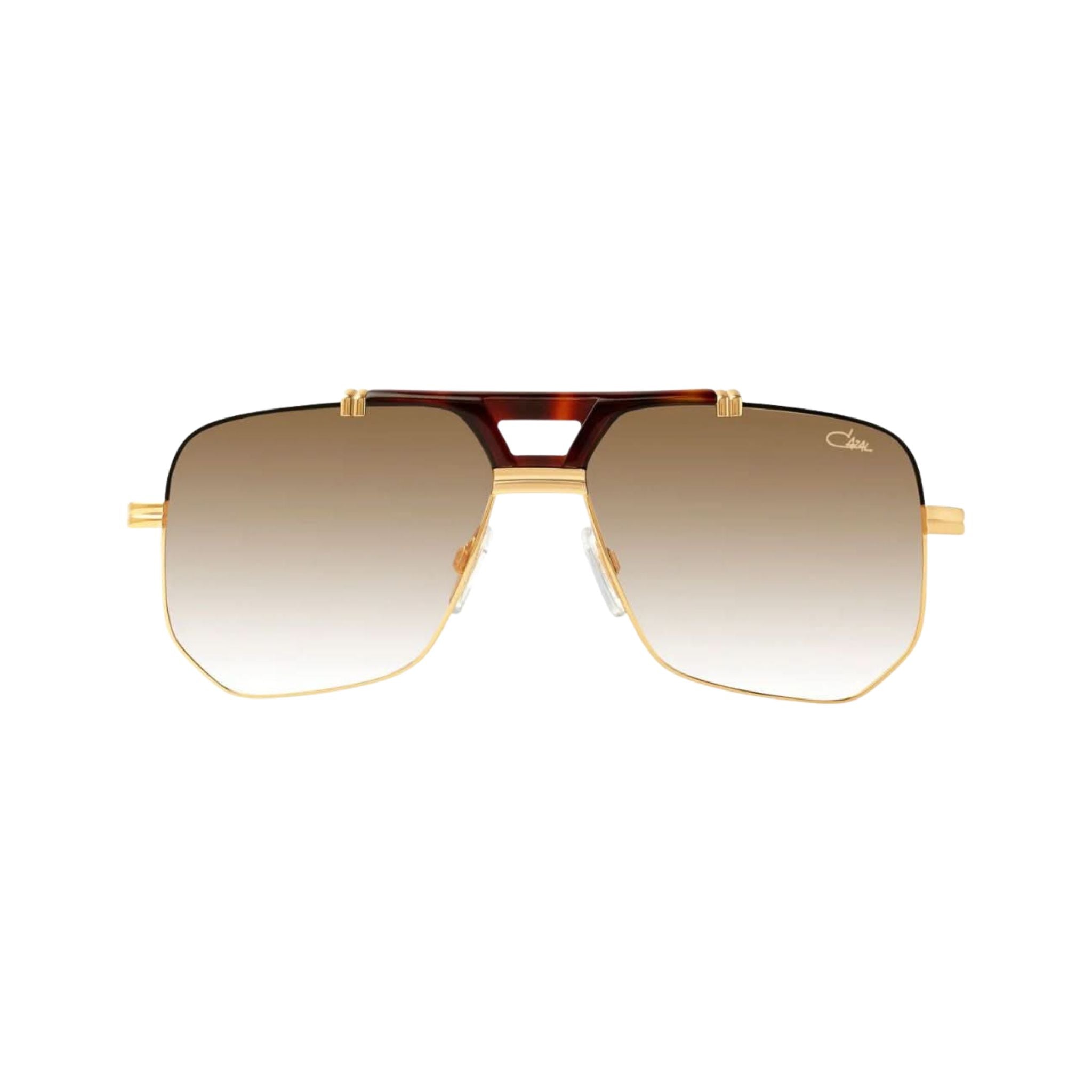 Cazal Eyewear 990-003 Sonnenbrille für Männer – elegante Frontansicht, exklusiv bei Brillen Schneider München.