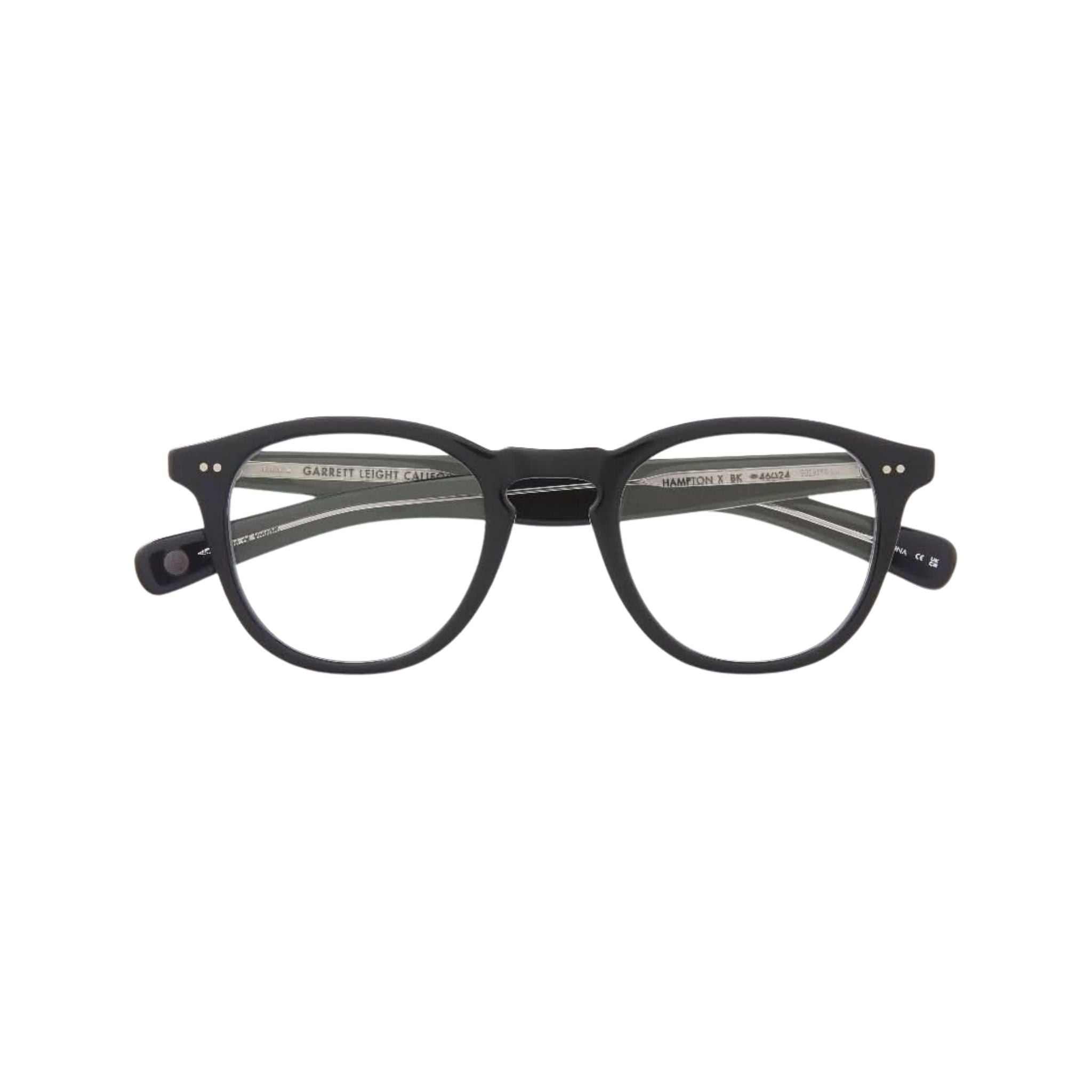 Garrett Leight Brille, Modell Clune X in der Farbe Spotted Brown, erhältlich bei Optik Bartholomä in München. Elegantes Design mit einem einzigartigen gepunkteten Braun-Muster für einen klassischen, zeitgemäßen Look