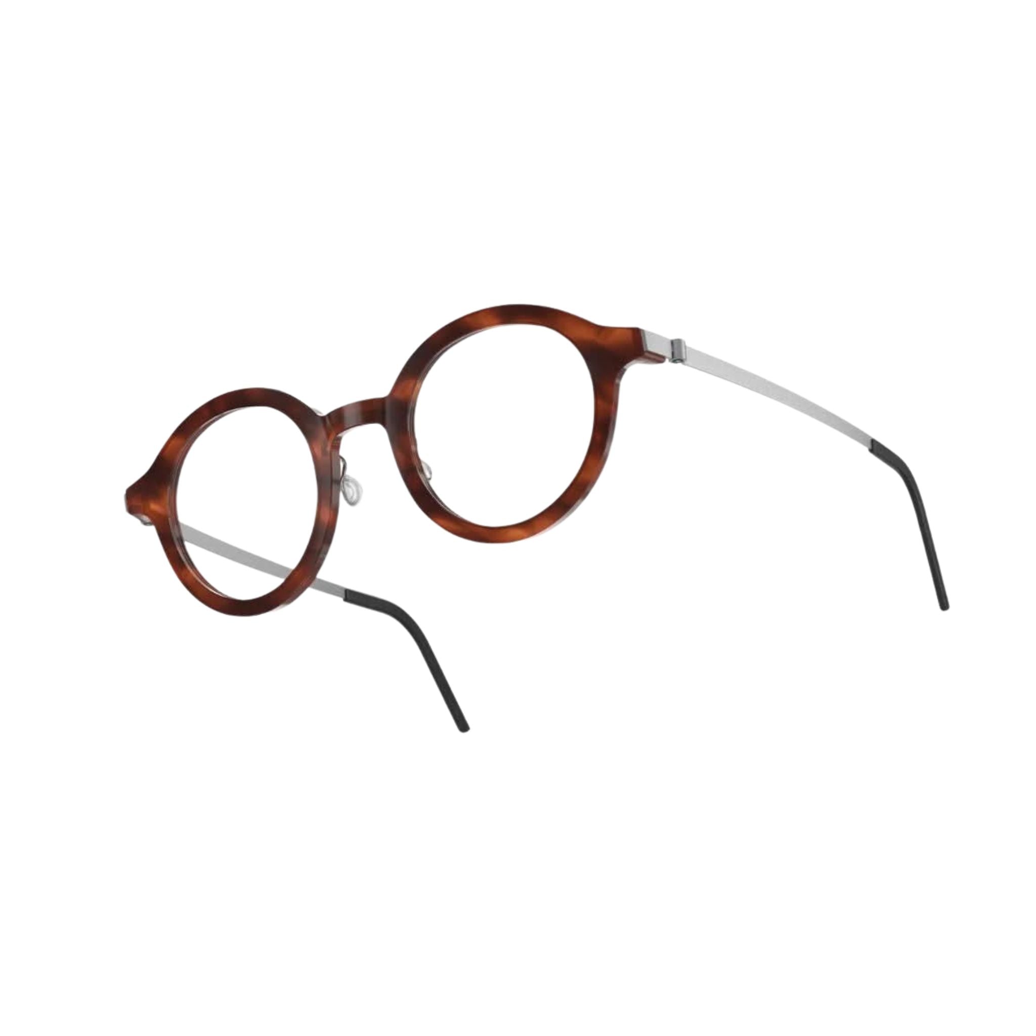 Seitenansicht der Brille Lindberg 1269 AK76, zeigt die feine Kombination aus braunen Acetat und schlanken Titanbügeln, die für ein elegantes, modernes Erscheinungsbild sorgen. Exklusiv bei Brillen Schneider in München erhältlich.