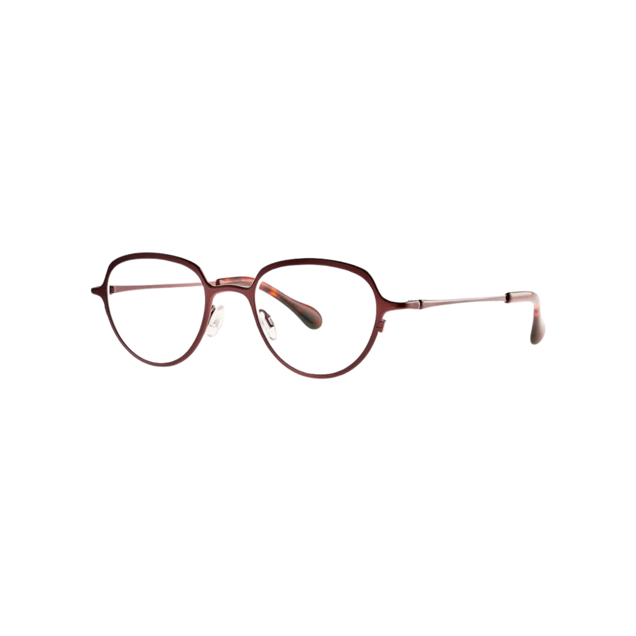 Die CESIUM 63 Brille mit dunkelroter Titanfassung und modernen Akzenten von THEO EYEWEAR, abgebildet vor einem neutralen Hintergrund – erhältlich bei BRILLEN SCHNEIDER in München.